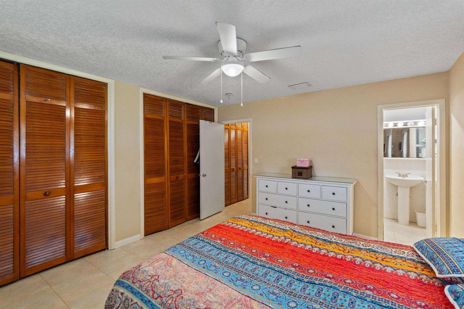 1111 85th, Pembroke Pines, FL 33024 - For Sale photo 10