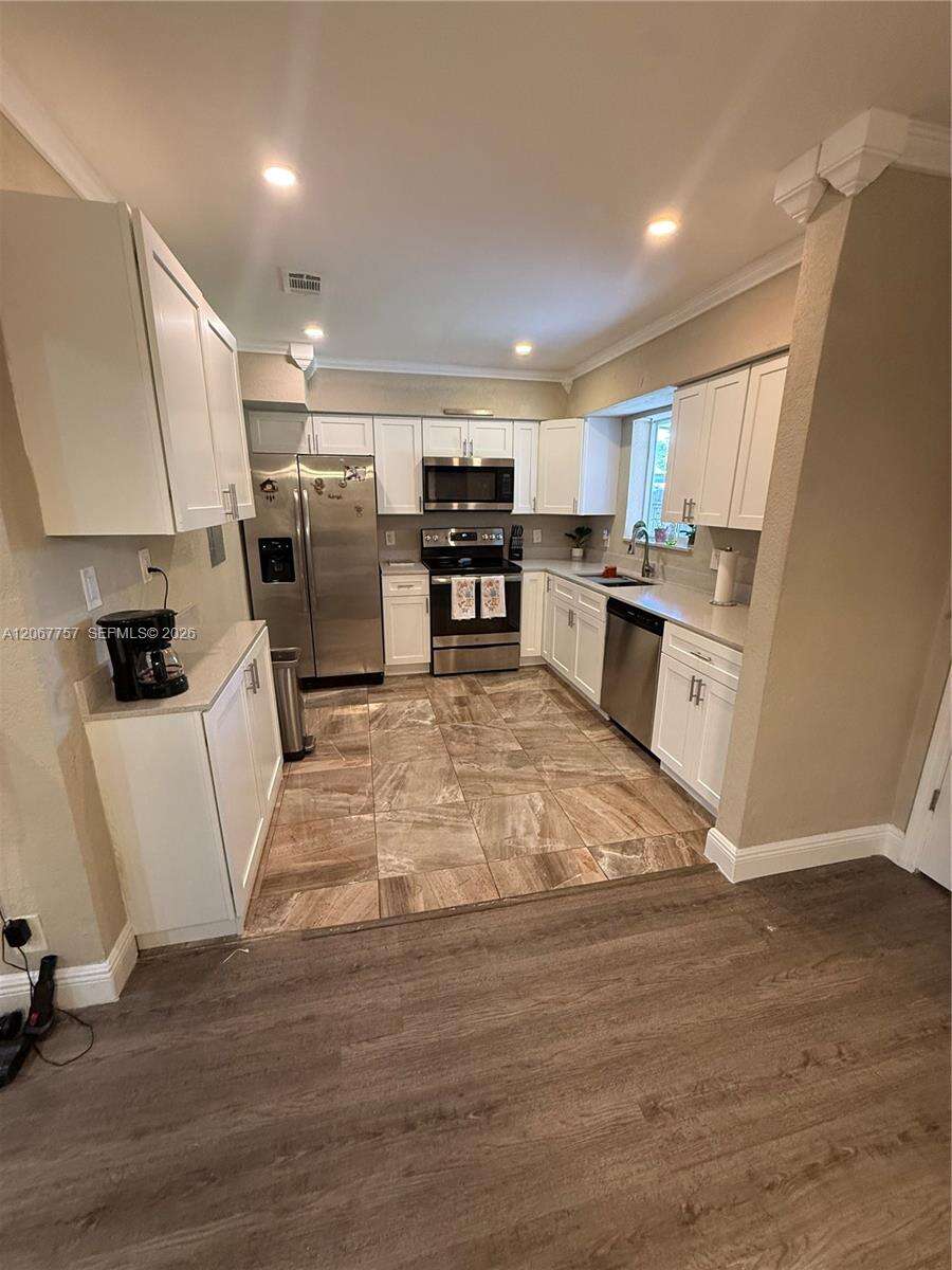 2411 Wiley St, Hollywood, FL 33020 - For Sale photo 34