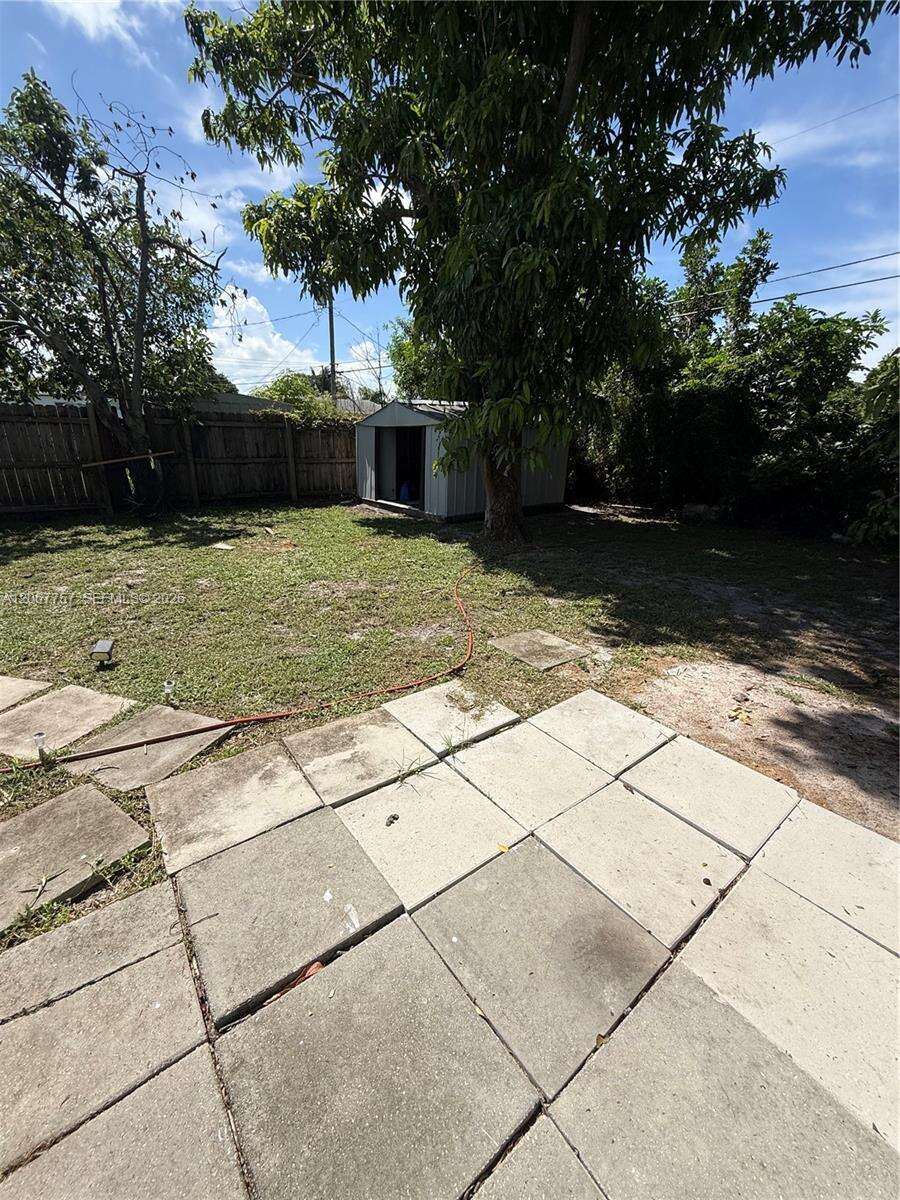 2411 Wiley St, Hollywood, FL 33020 - For Sale photo 41