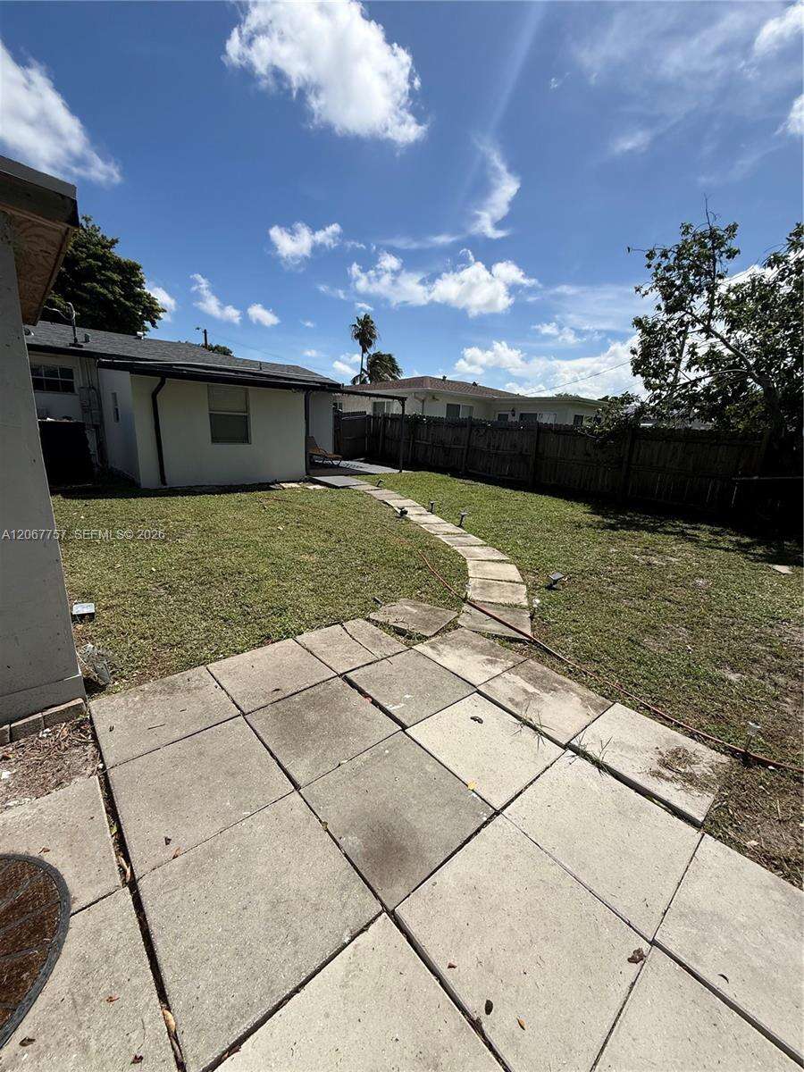 2411 Wiley St, Hollywood, FL 33020 - For Sale photo 42