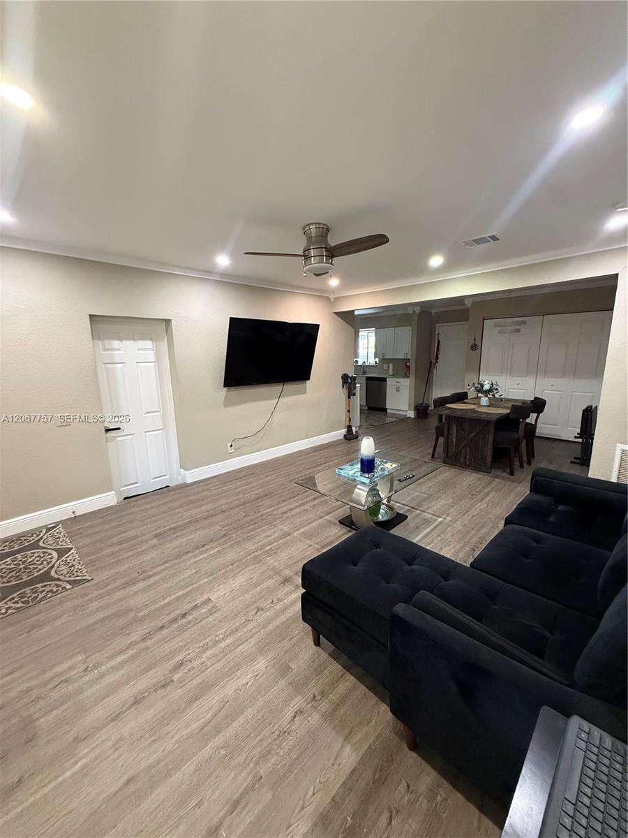 2411 Wiley St, Hollywood, FL 33020 - For Sale photo 8