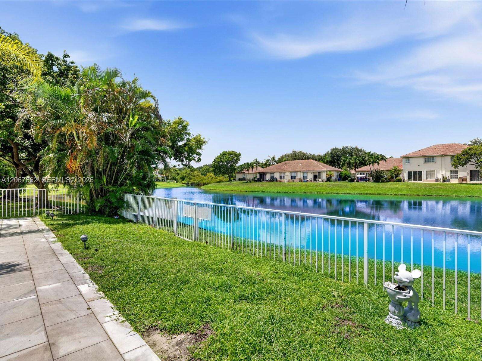 1800 78th Ave, Pembroke Pines, FL 33024 - For Sale photo 9