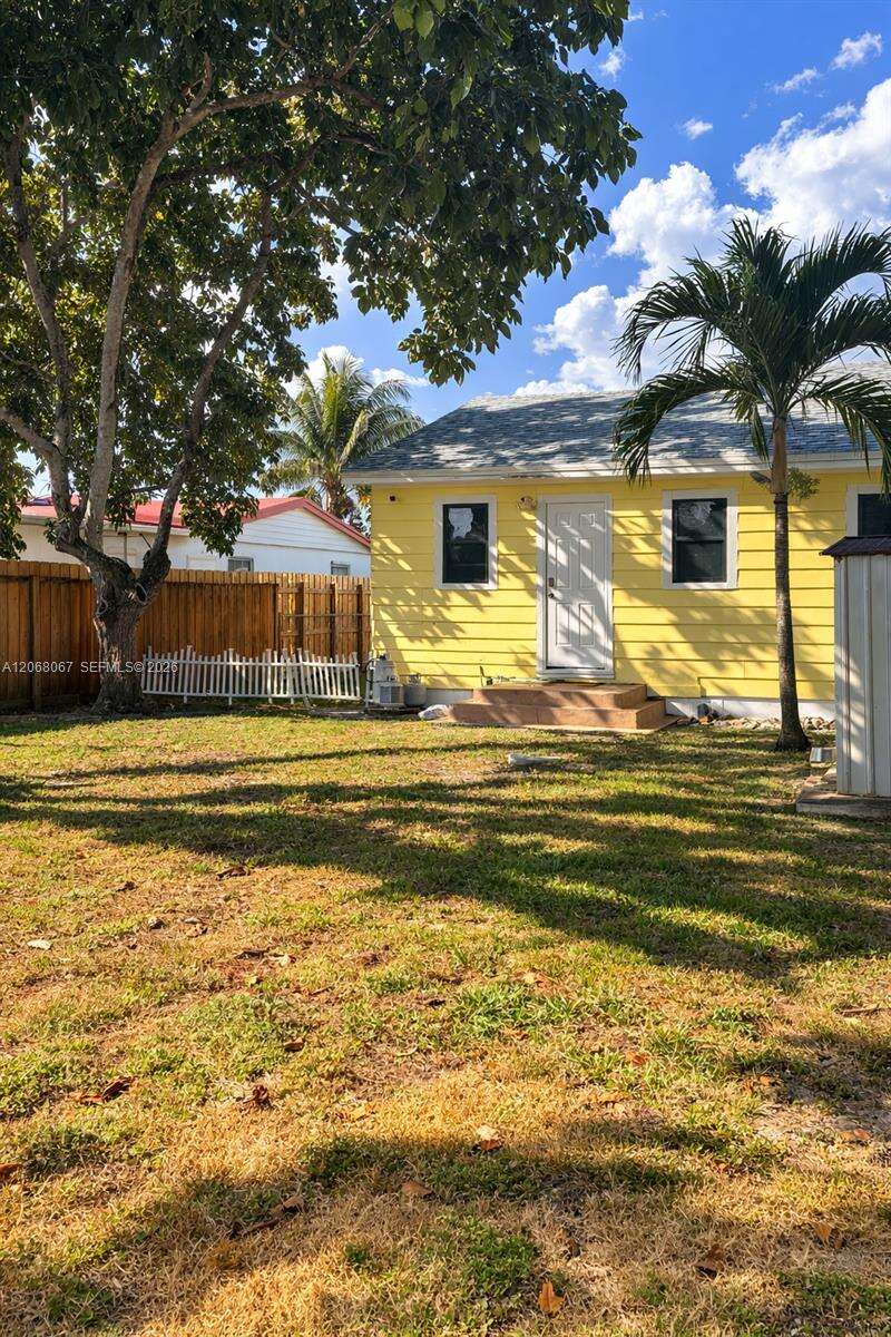 2330 Scott St, Hollywood, FL 33020 - For Sale photo 11