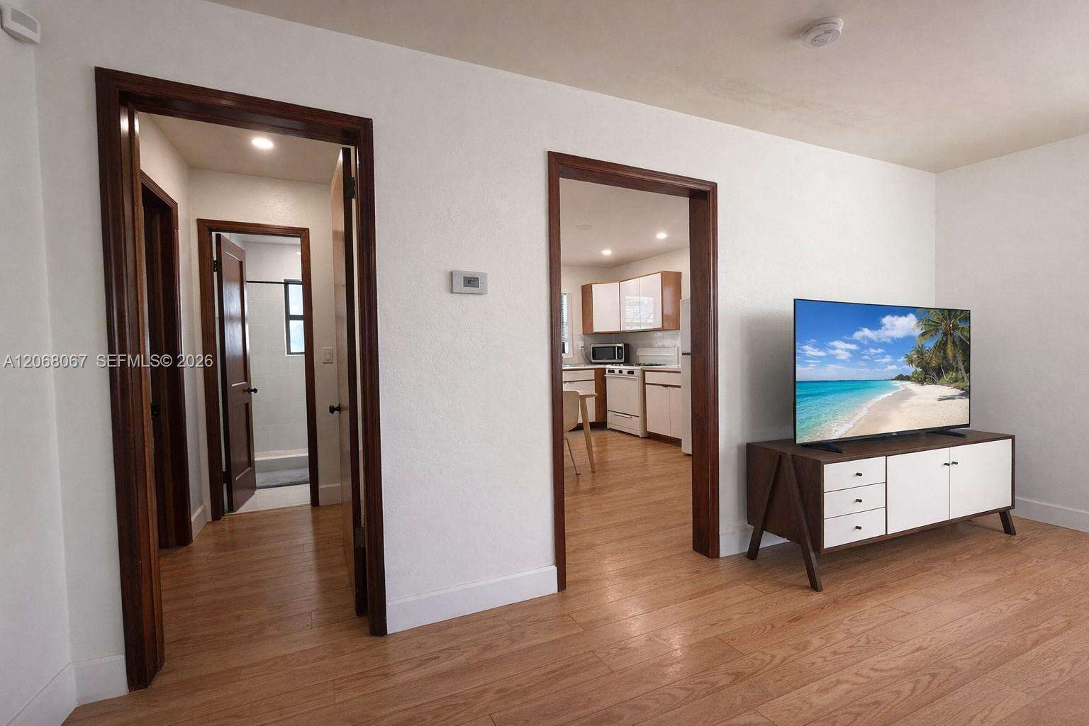 2330 Scott St, Hollywood, FL 33020 - For Sale photo 4