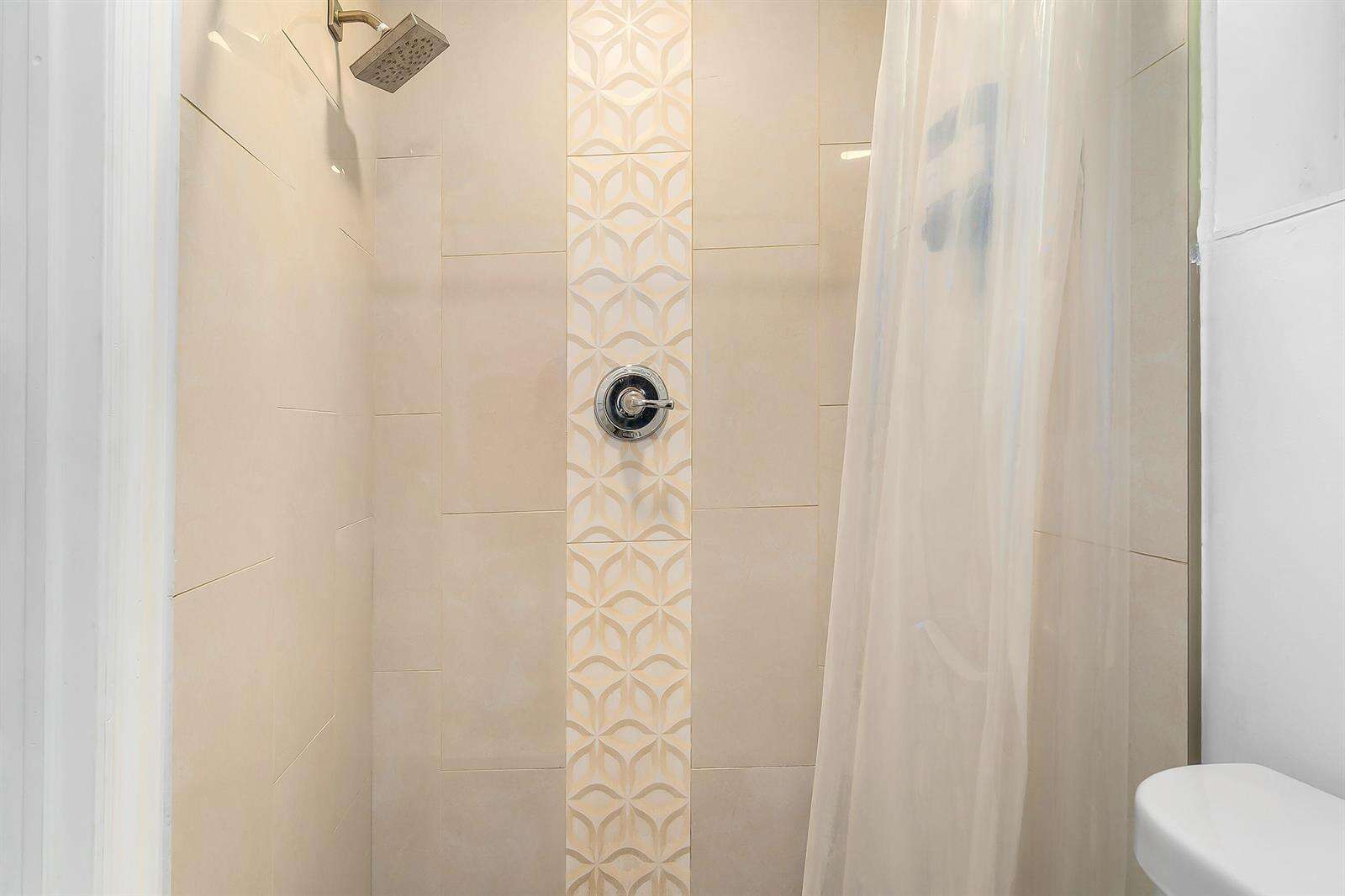 2709 Dewey, Hollywood, FL 33020 - For Sale photo 13