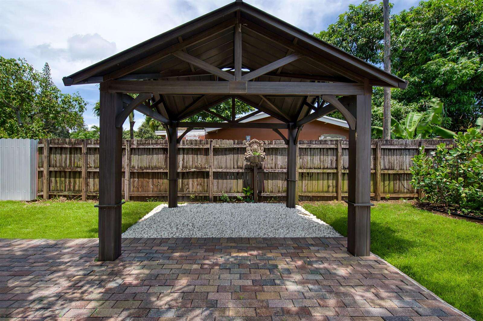2709 Dewey, Hollywood, FL 33020 - For Sale photo 24