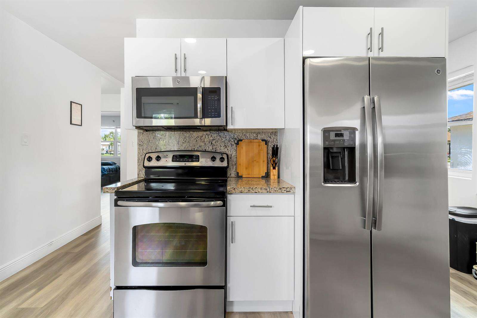 2709 Dewey, Hollywood, FL 33020 - For Sale photo 10