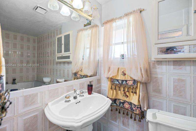 2160 91st Ter, Pembroke Pines, FL 33024 - For Sale photo 14