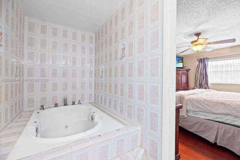 2160 91st Ter, Pembroke Pines, FL 33024 - For Sale photo 15
