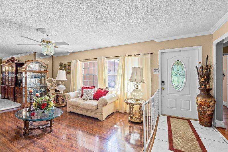 2160 91st Ter, Pembroke Pines, FL 33024 - For Sale photo 36