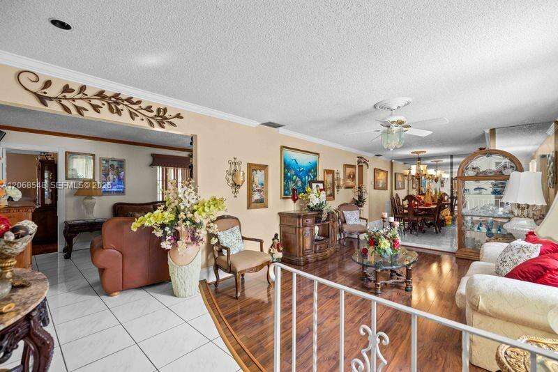 2160 91st Ter, Pembroke Pines, FL 33024 - For Sale photo 7