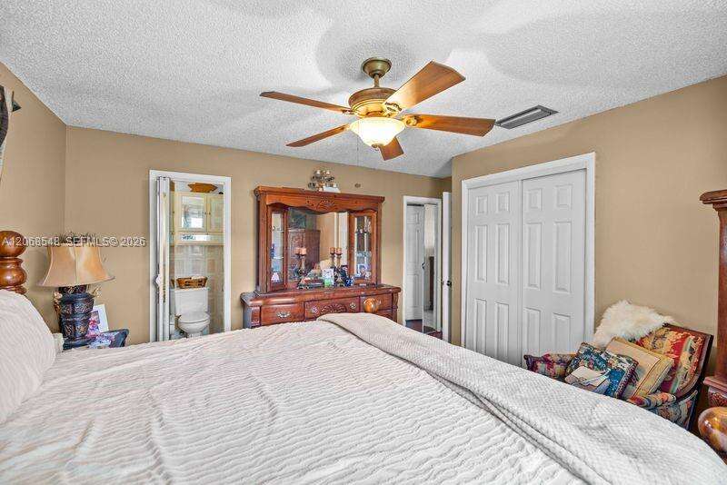 2160 91st Ter, Pembroke Pines, FL 33024 - For Sale photo 10