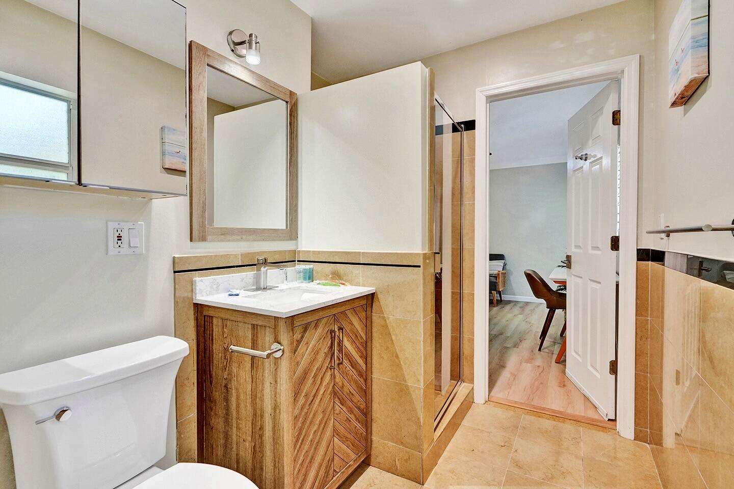 1016 Harrison, Hollywood, FL 33019 - For Sale photo 24