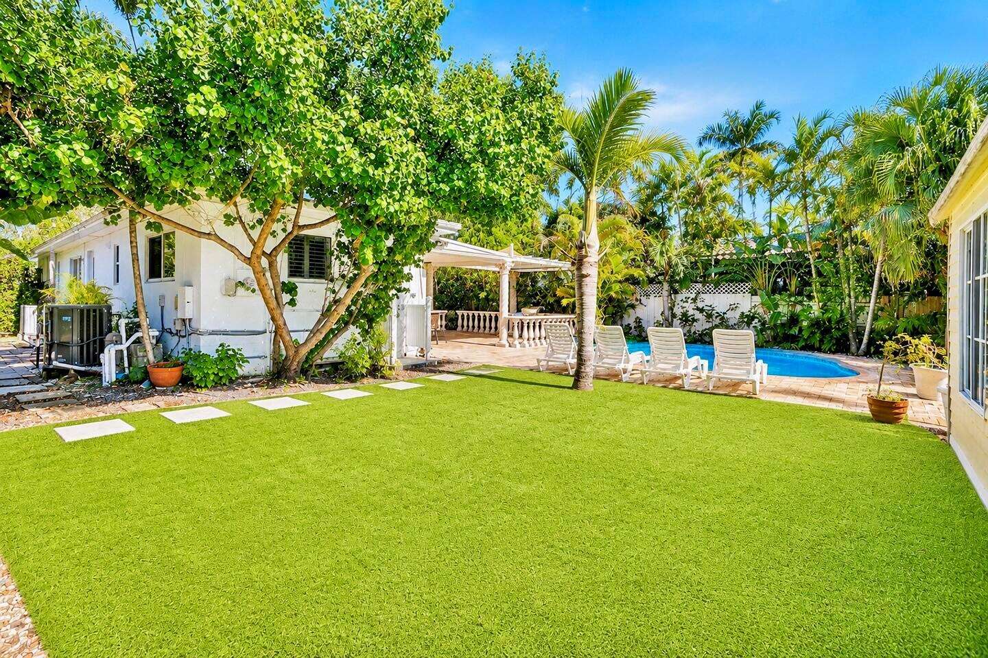 1016 Harrison, Hollywood, FL 33019 - For Sale photo 33