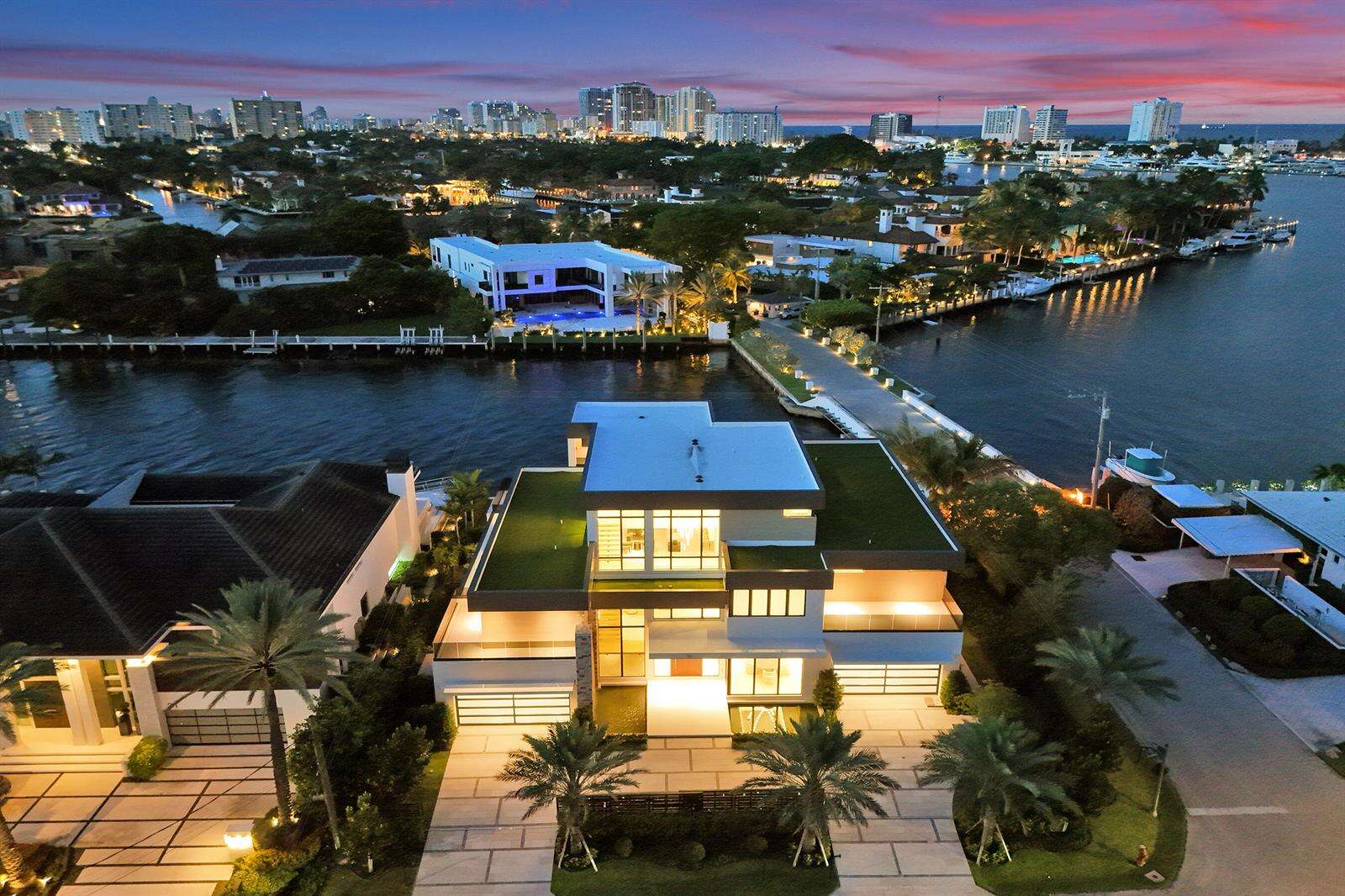 23 Isla Bahia, Fort Lauderdale, FL 33316 - For Sale photo 1