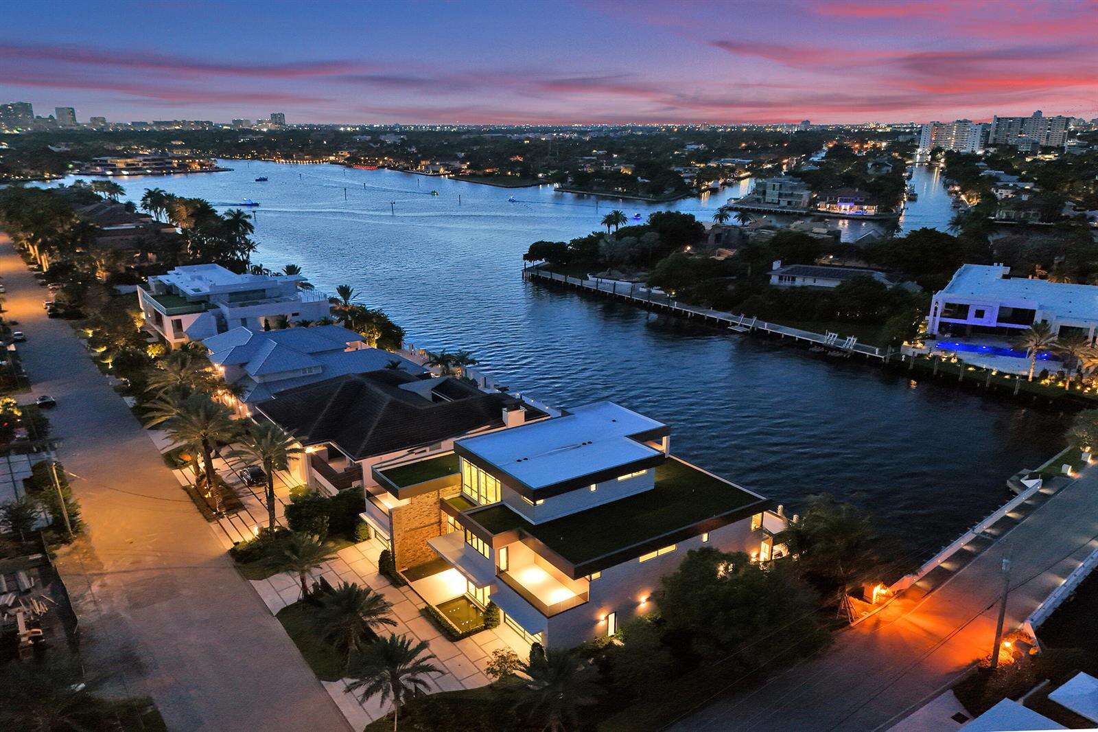 23 Isla Bahia, Fort Lauderdale, FL 33316 - For Sale photo 2