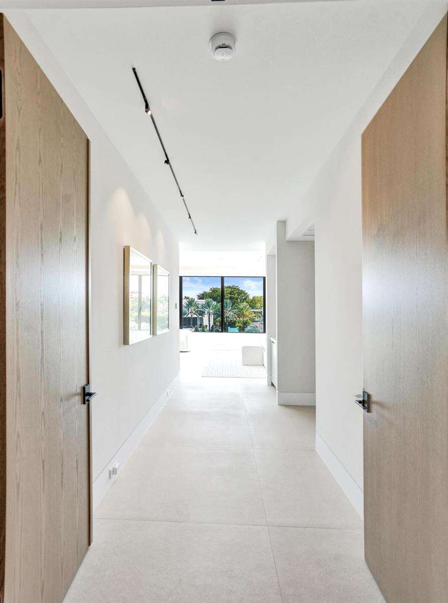 23 Isla Bahia, Fort Lauderdale, FL 33316 - For Sale photo 49