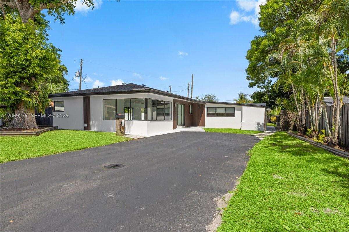 406 Lawn Acres Ct, Hollywood, FL 33023 - For Sale photo 1