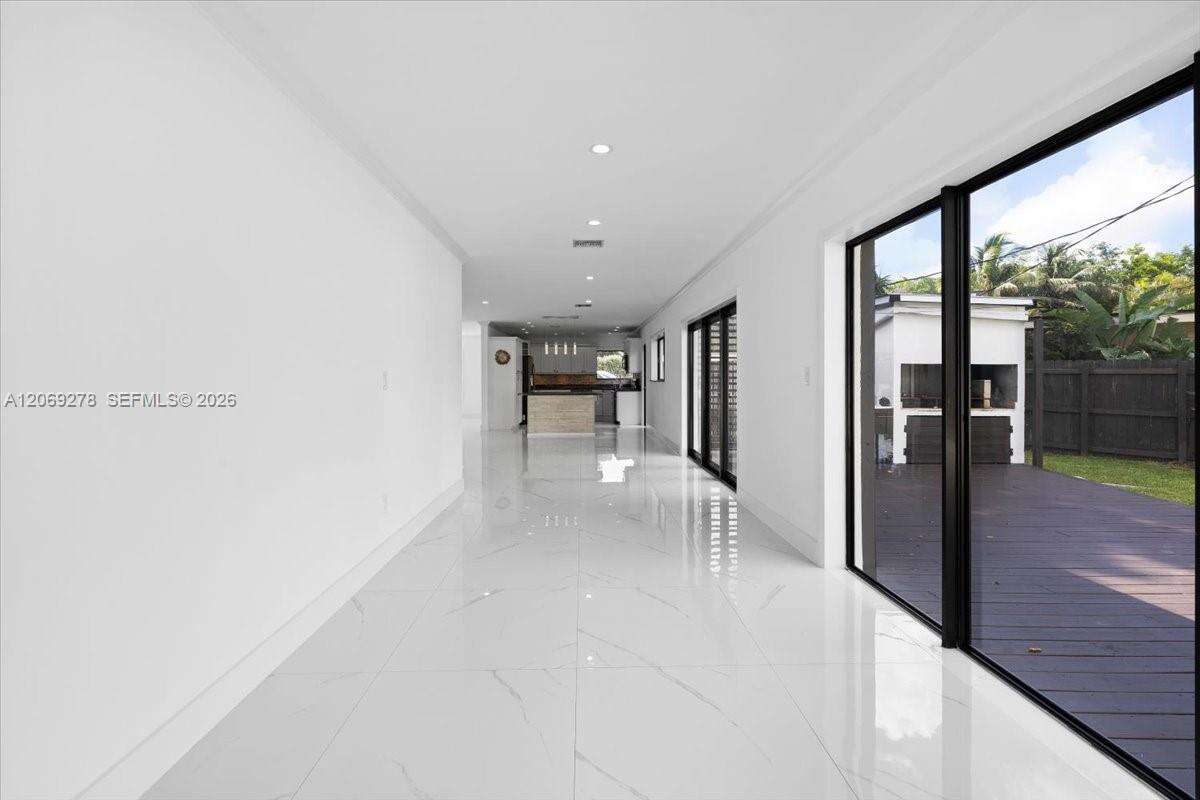 406 Lawn Acres Ct, Hollywood, FL 33023 - For Sale photo 14