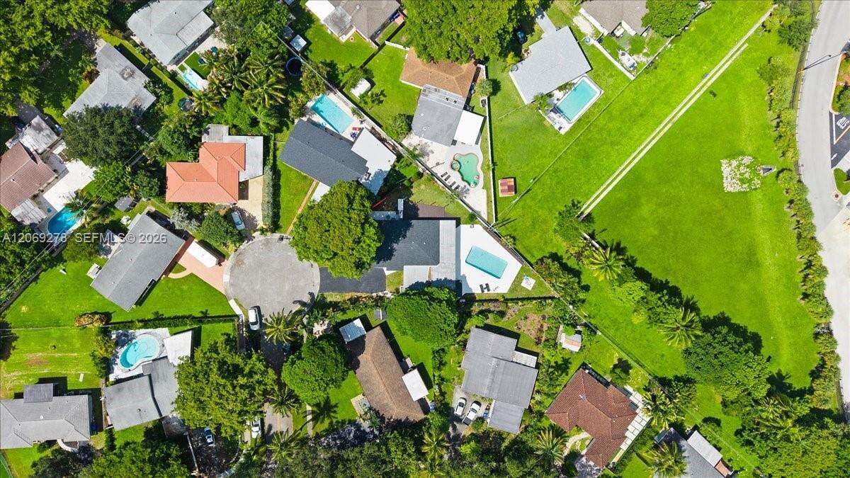 406 Lawn Acres Ct, Hollywood, FL 33023 - For Sale photo 25
