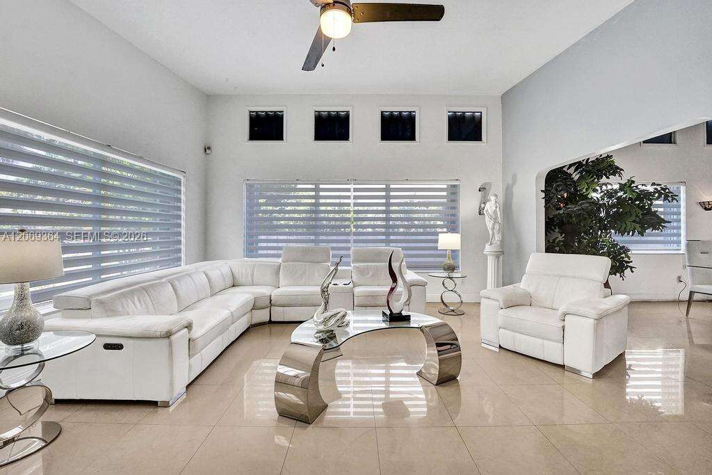 1750 71st St, Miami Beach, FL 33141 - For Sale photo 4