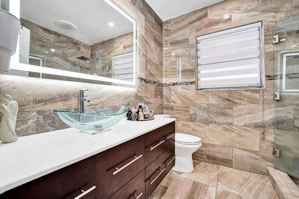 1750 71st St, Miami Beach, FL 33141 - For Sale photo 37