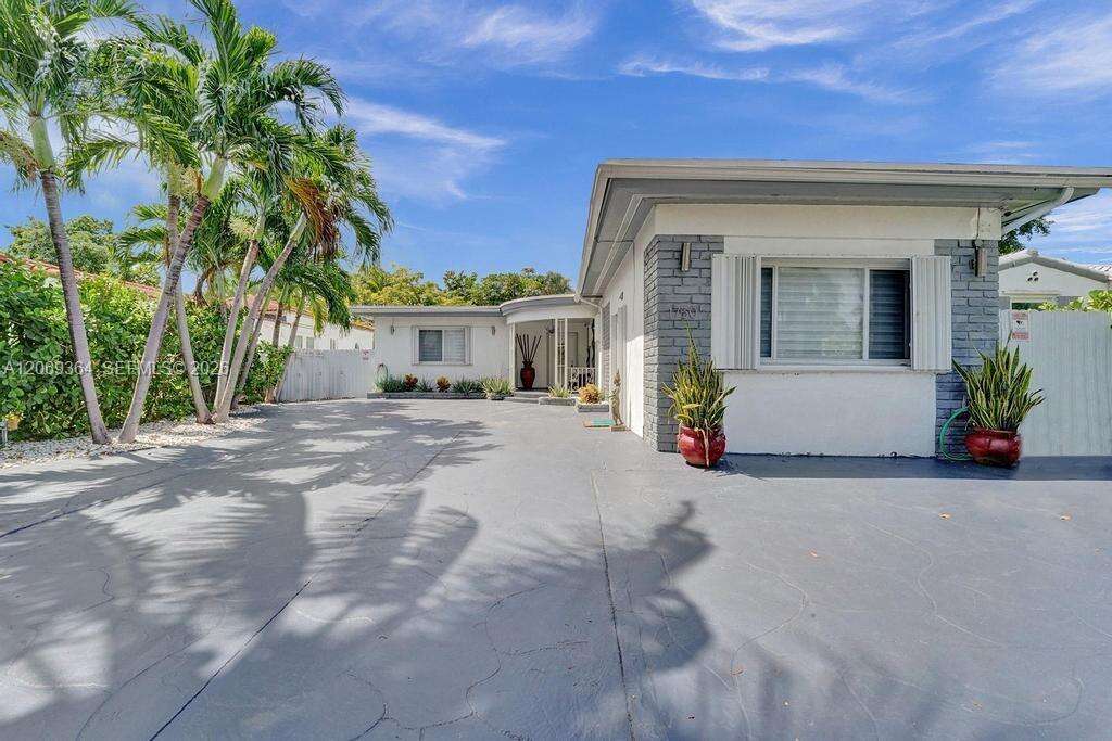 1750 71st St, Miami Beach, FL 33141 - For Sale photo 6