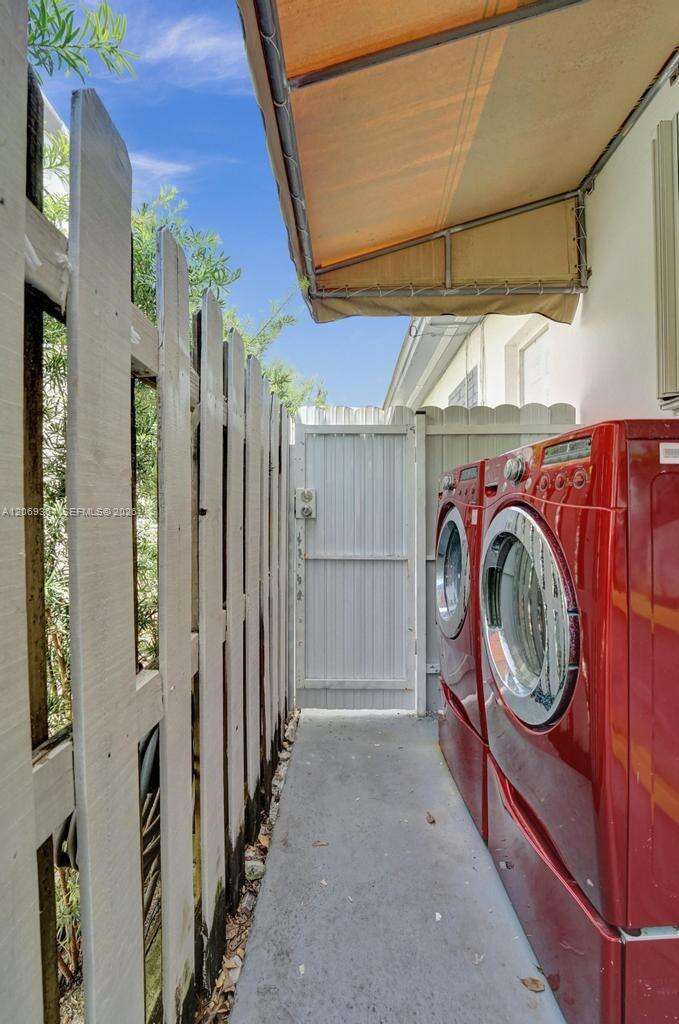 1750 71st St, Miami Beach, FL 33141 - For Sale photo 73