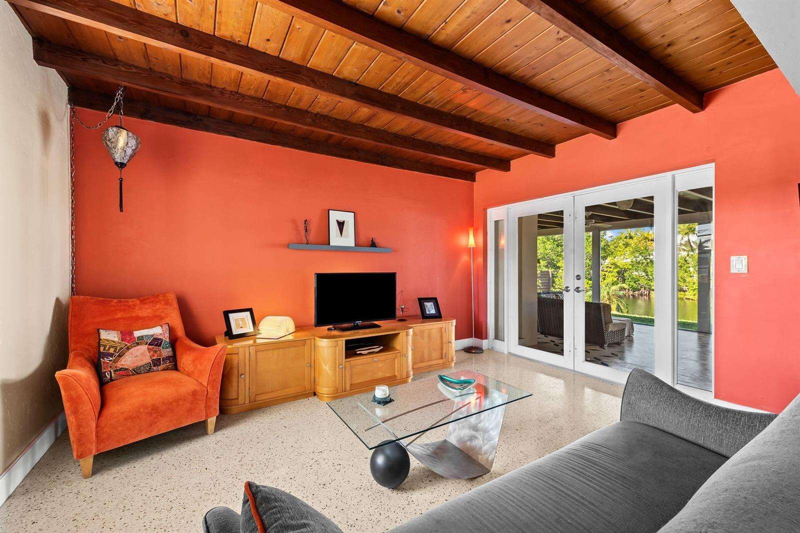 1175 Grant, Hollywood, FL 33019 - For Sale photo 12