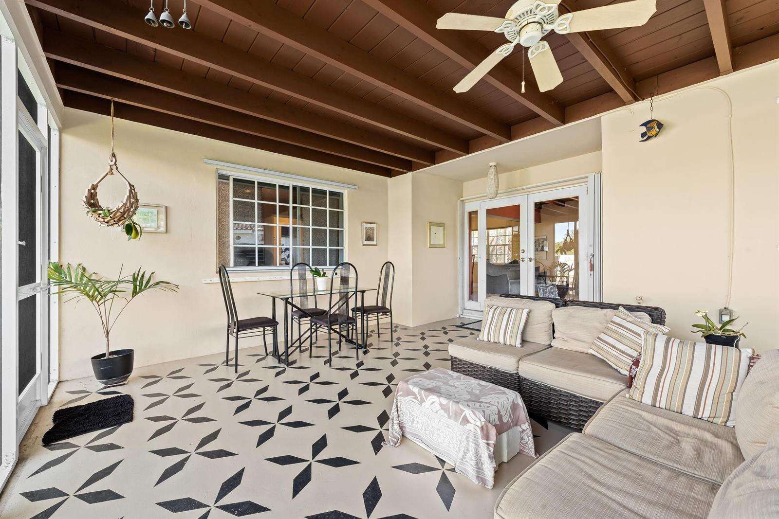 1175 Grant, Hollywood, FL 33019 - For Sale photo 19