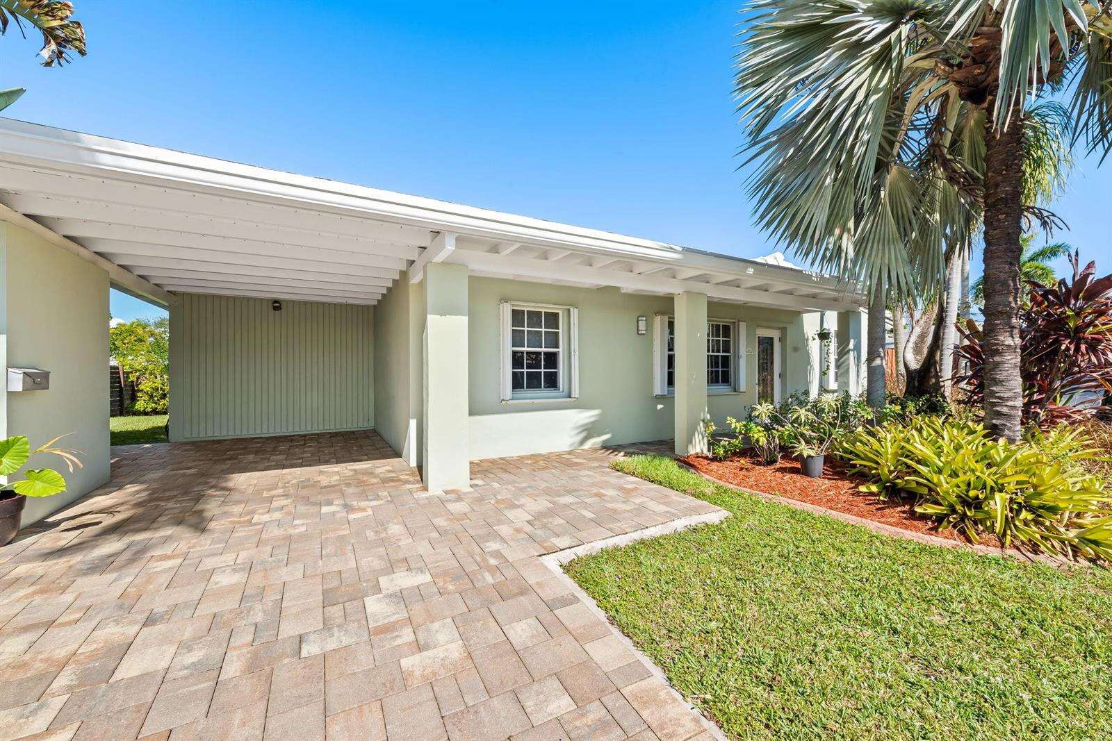 1175 Grant, Hollywood, FL 33019 - For Sale photo 3