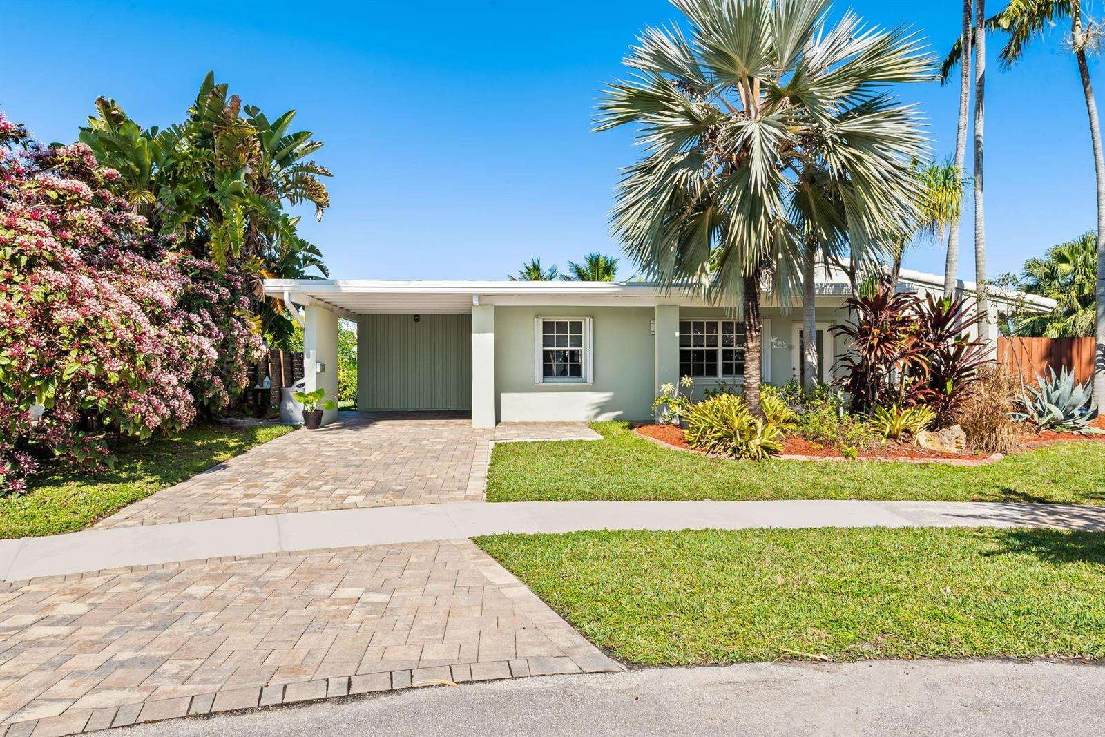 1175 Grant, Hollywood, FL 33019 - For Sale photo 29
