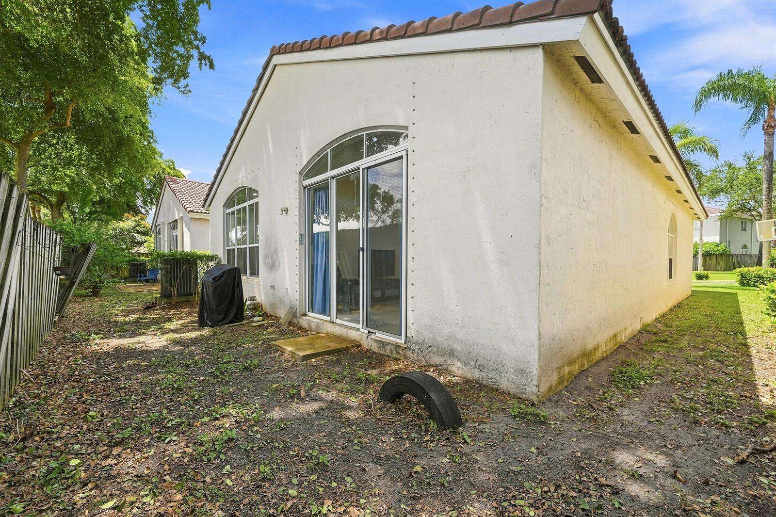 7778 17th, Pembroke Pines, FL 33024 - For Sale photo 32