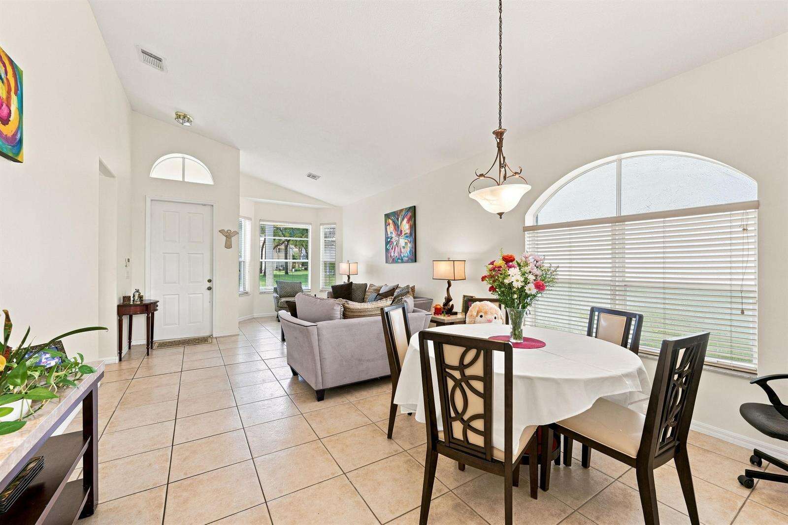 7778 17th, Pembroke Pines, FL 33024 - For Sale photo 8
