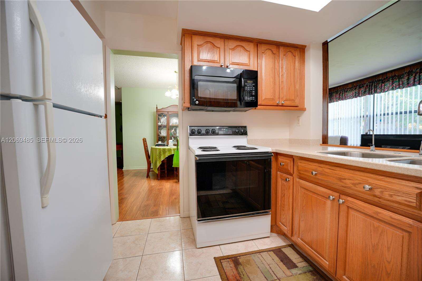 7516 Taft St, Hollywood, FL 33024 - Pending Sale photo 10