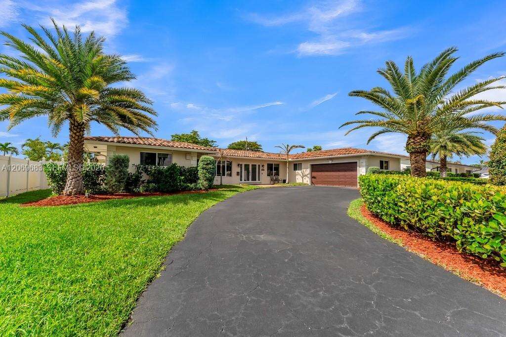 4812 Van Buren St, Hollywood, FL 33021 - Pending Sale photo 2