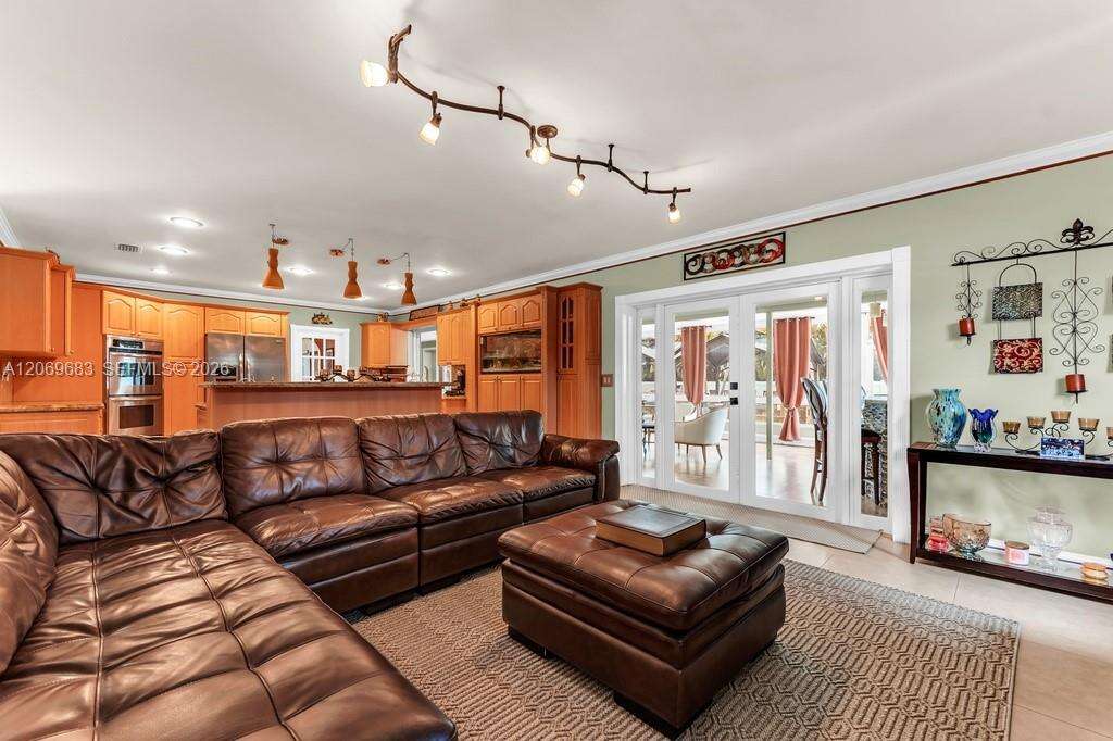 4812 Van Buren St, Hollywood, FL 33021 - Pending Sale photo 17