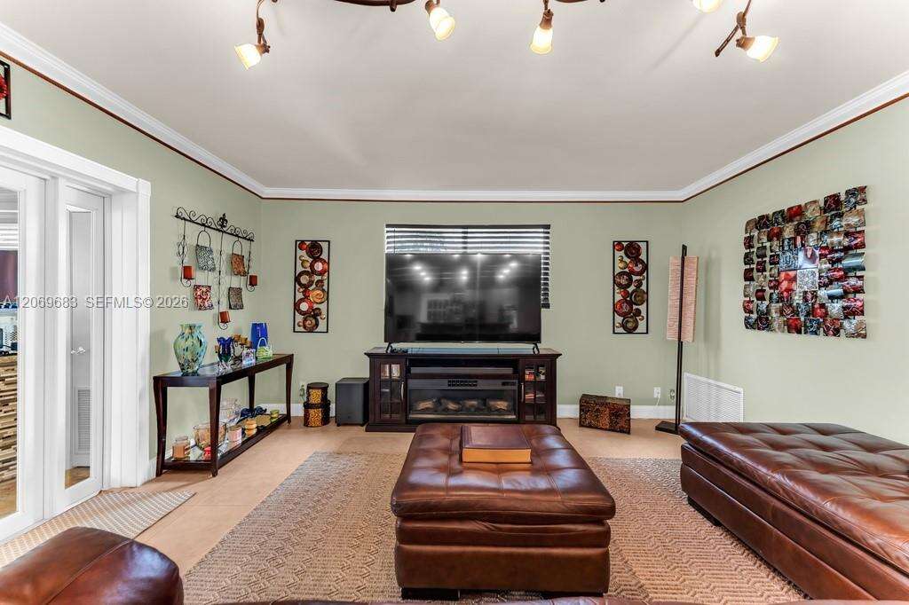 4812 Van Buren St, Hollywood, FL 33021 - Pending Sale photo 18
