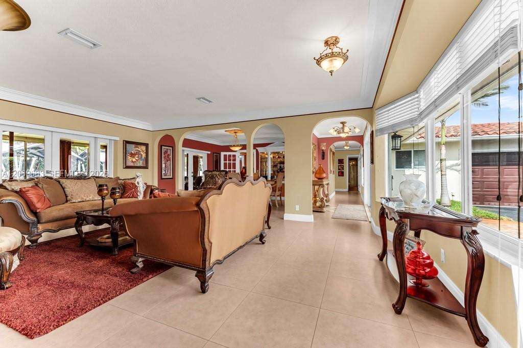 4812 Van Buren St, Hollywood, FL 33021 - Pending Sale photo 32