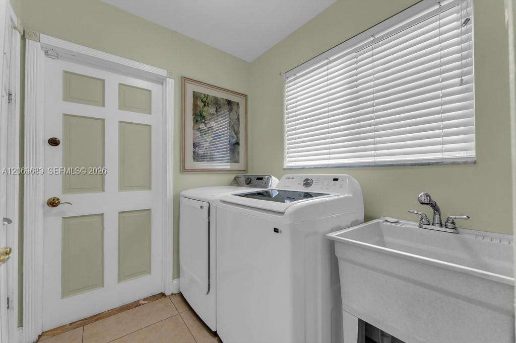 4812 Van Buren St, Hollywood, FL 33021 - Pending Sale photo 49