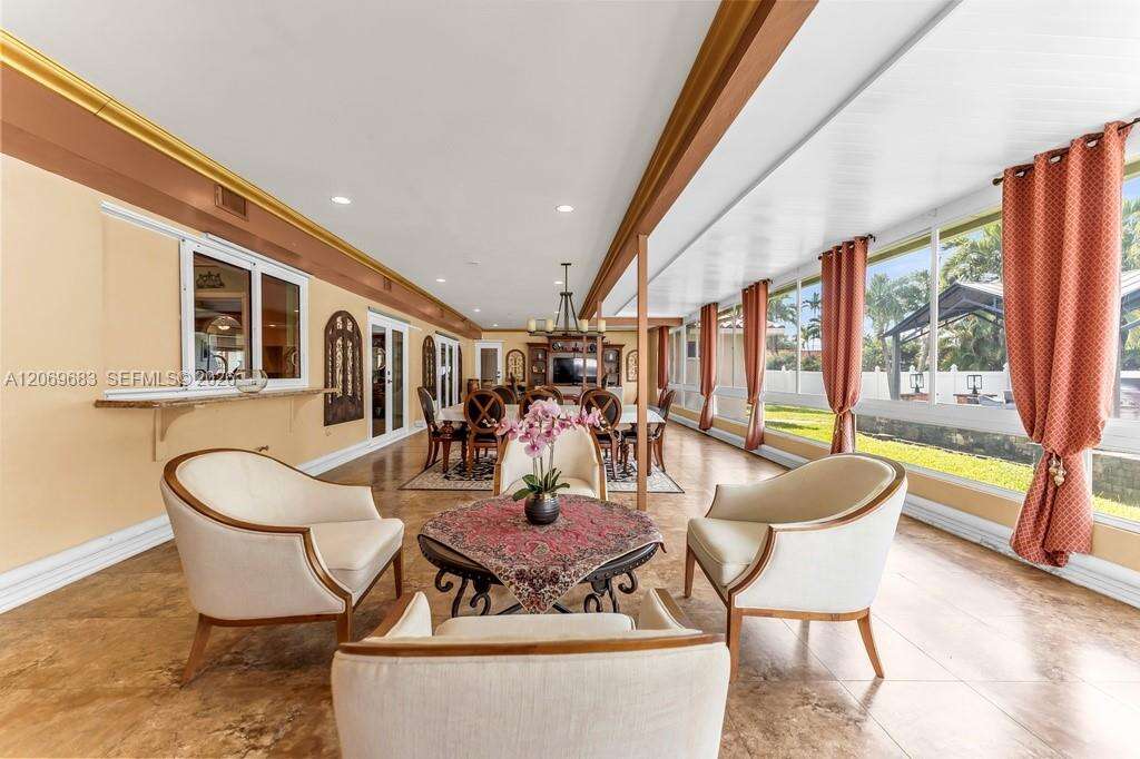 4812 Van Buren St, Hollywood, FL 33021 - Pending Sale photo 10