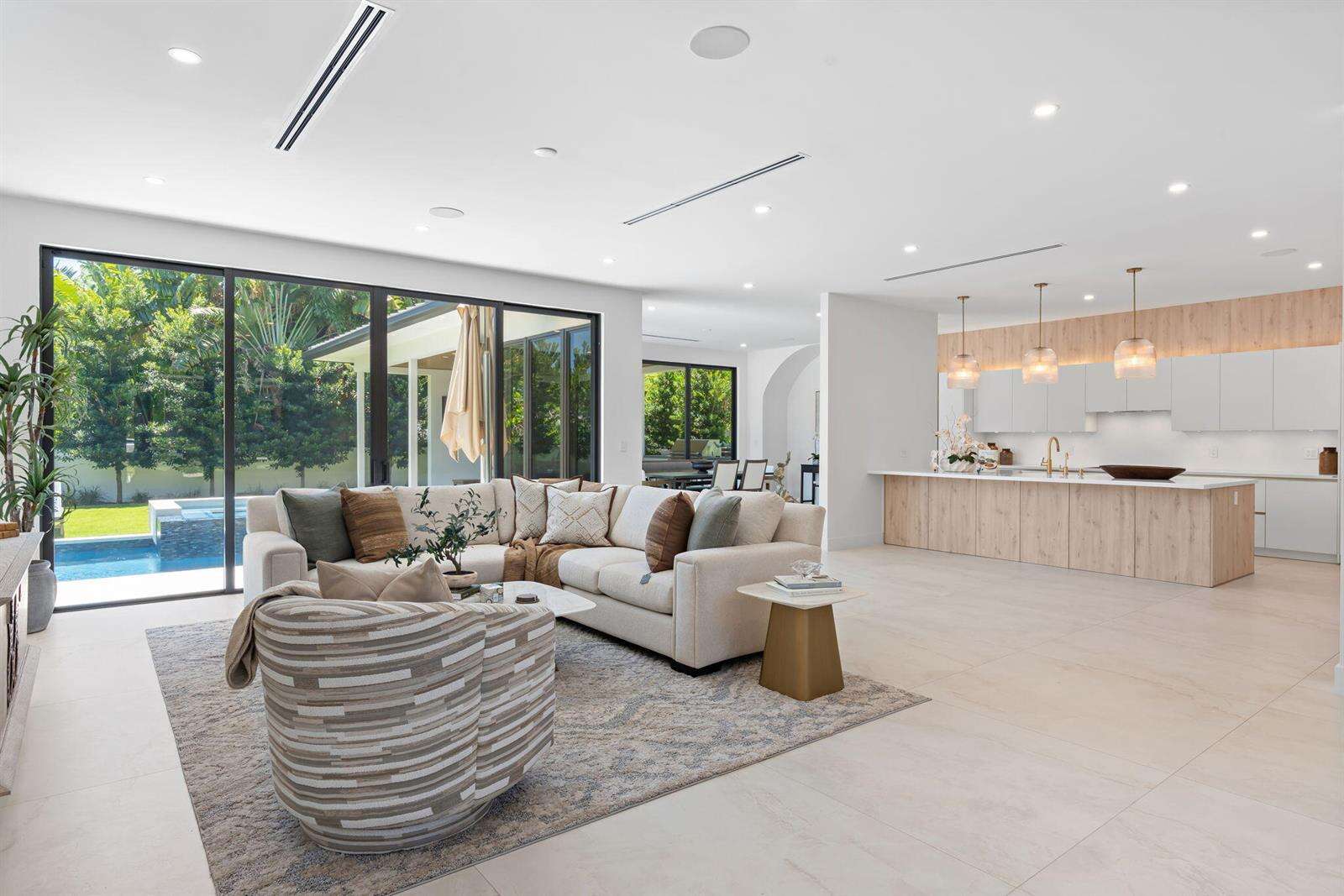 2506 14th, Fort Lauderdale, FL 33304 - For Sale photo 12