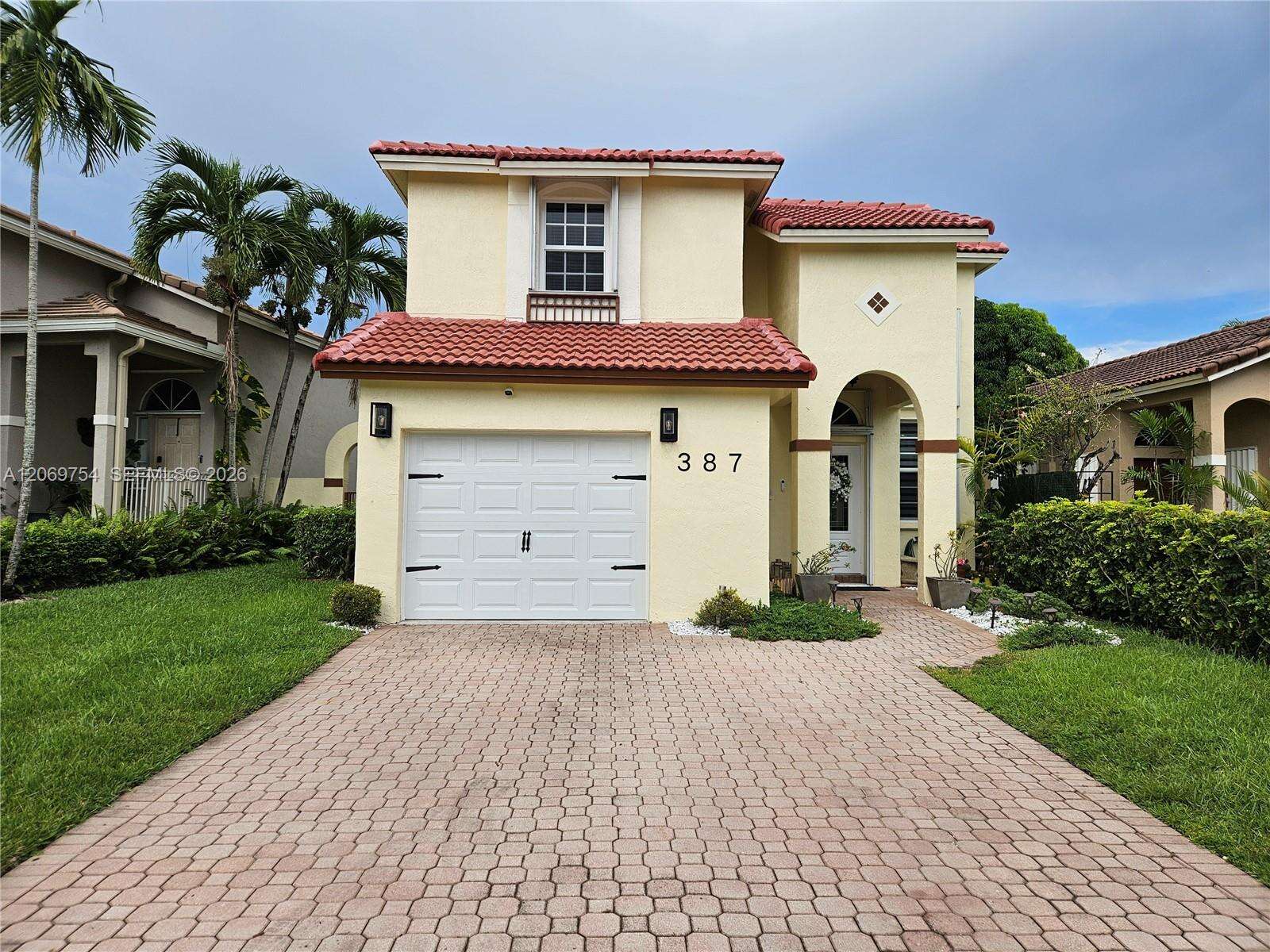 387 107th Ave, Pembroke Pines, FL 33026 - For Sale photo 1