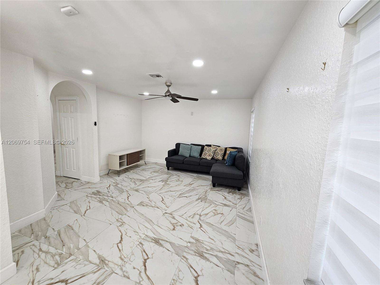 387 107th Ave, Pembroke Pines, FL 33026 - For Sale photo 12