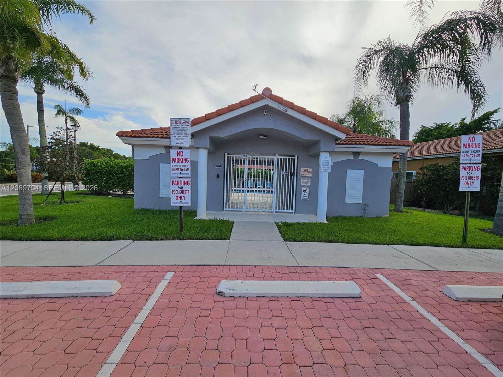 387 107th Ave, Pembroke Pines, FL 33026 - For Sale photo 42
