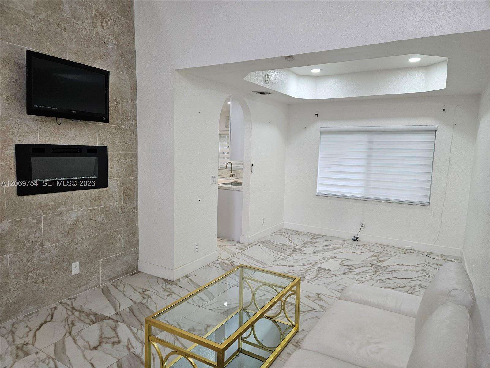 387 107th Ave, Pembroke Pines, FL 33026 - For Sale photo 7