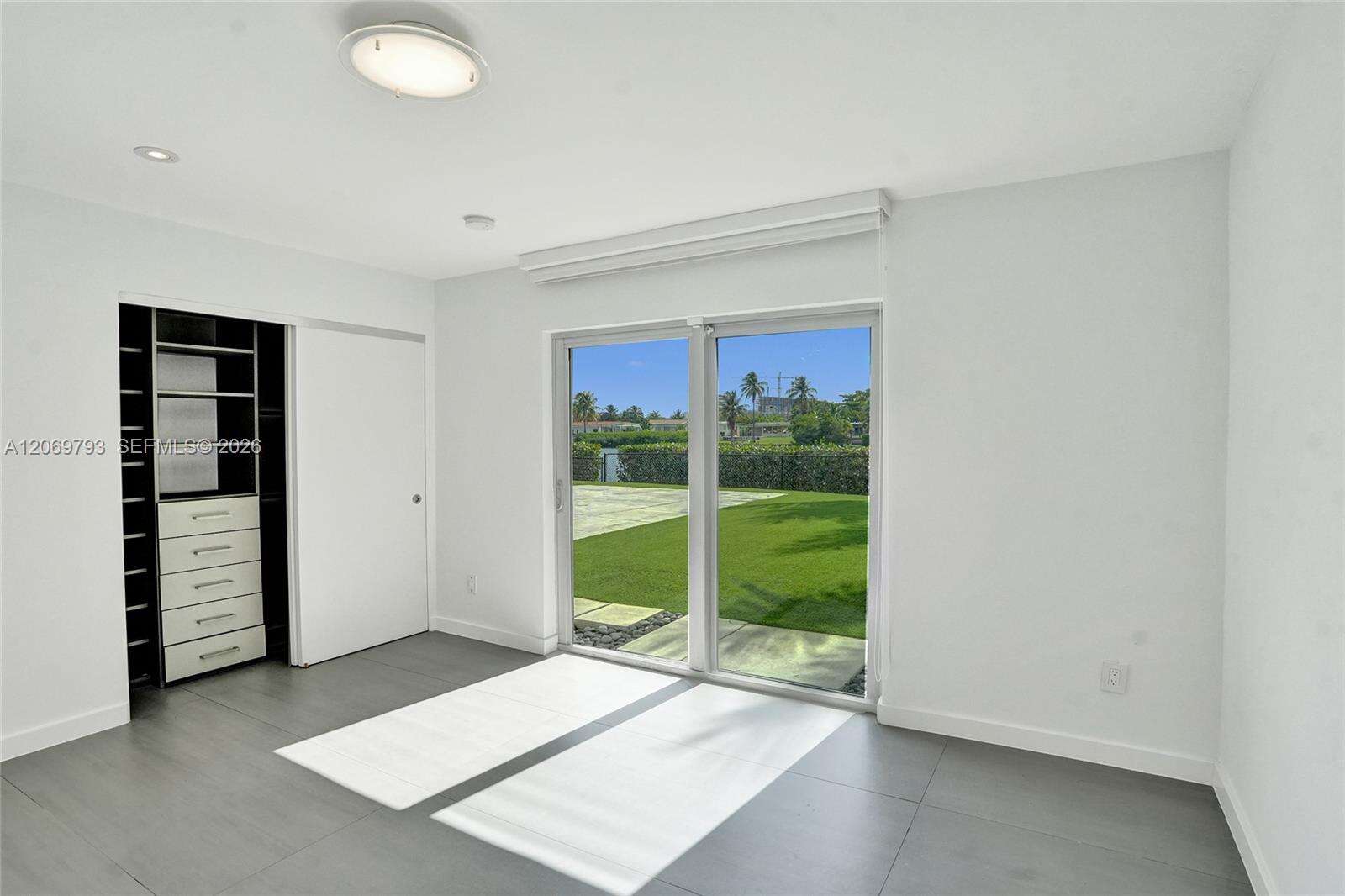 19231 22nd Ave, Miami, FL 33180 - For Sale photo 17