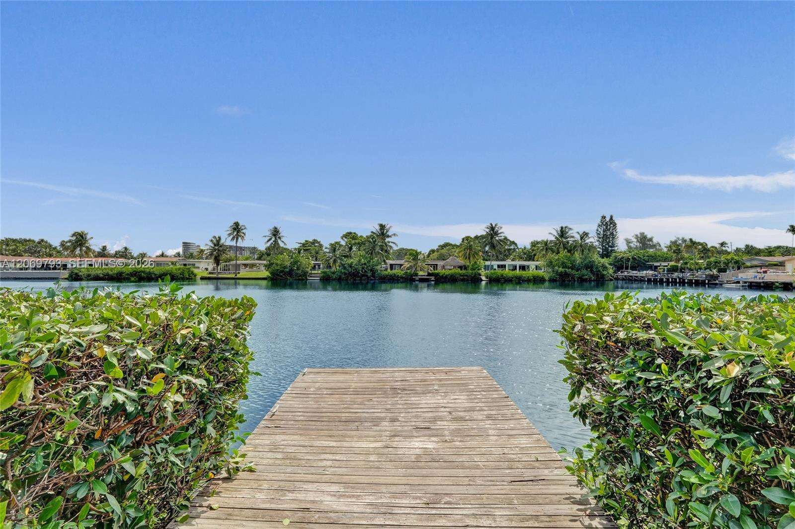 19231 22nd Ave, Miami, FL 33180 - For Sale photo 32