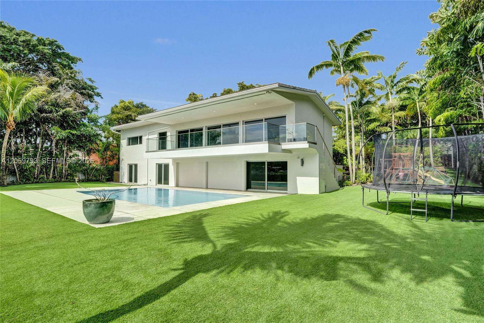 19231 22nd Ave, Miami, FL 33180 - For Sale photo 33