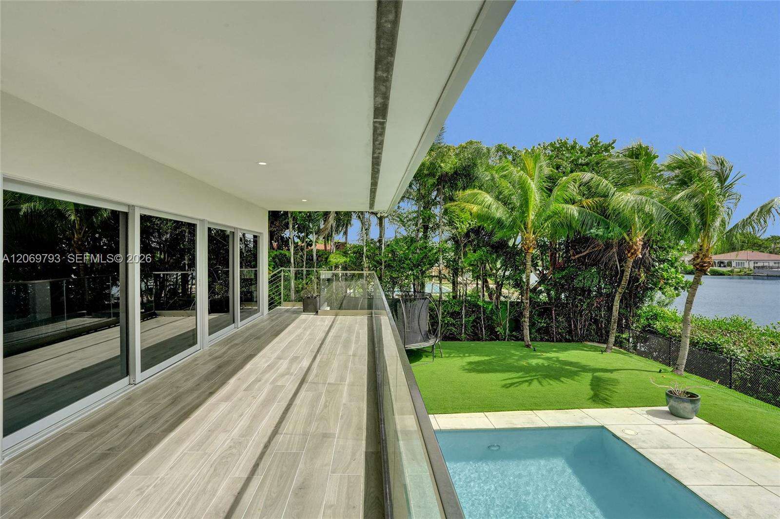19231 22nd Ave, Miami, FL 33180 - For Sale photo 38